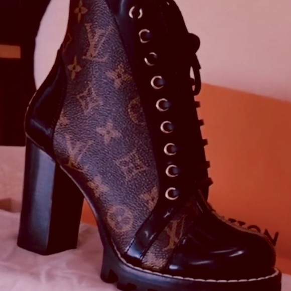 Louis Vuitton Monogram Canvas Star Trail Ankle Boots - Picture 5 of 15